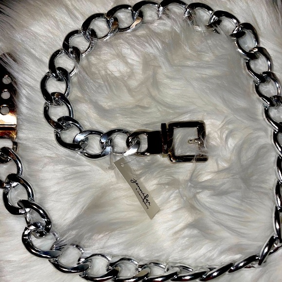 Silver belt - Picture 1 of 3
